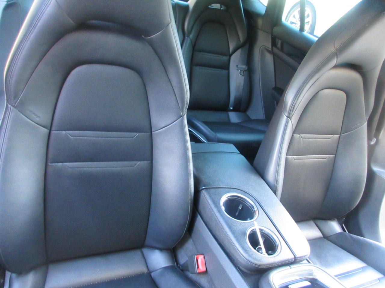 Porsche Panamera  2019