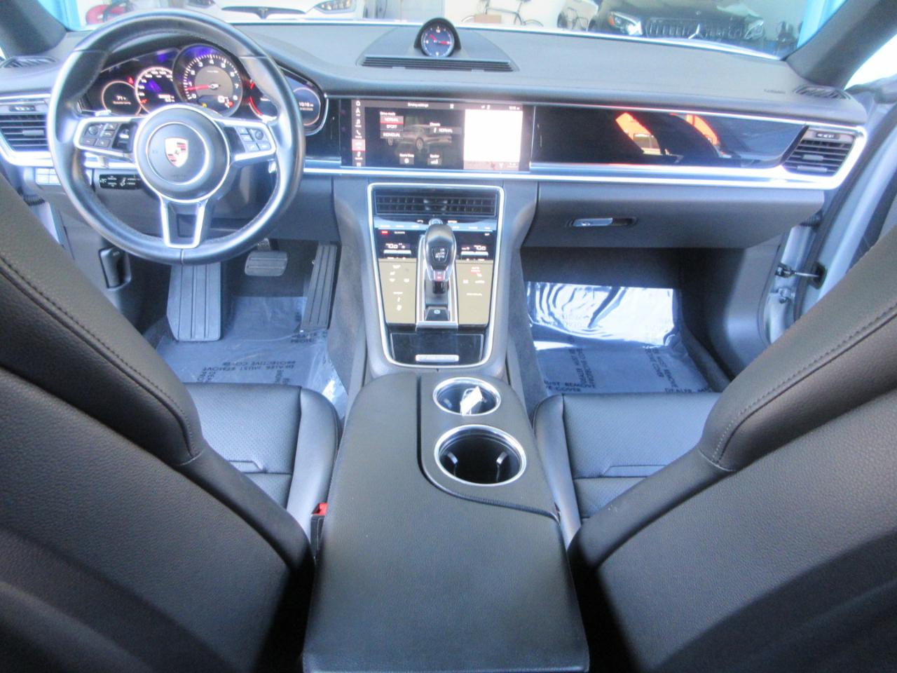 Porsche Panamera  2019
