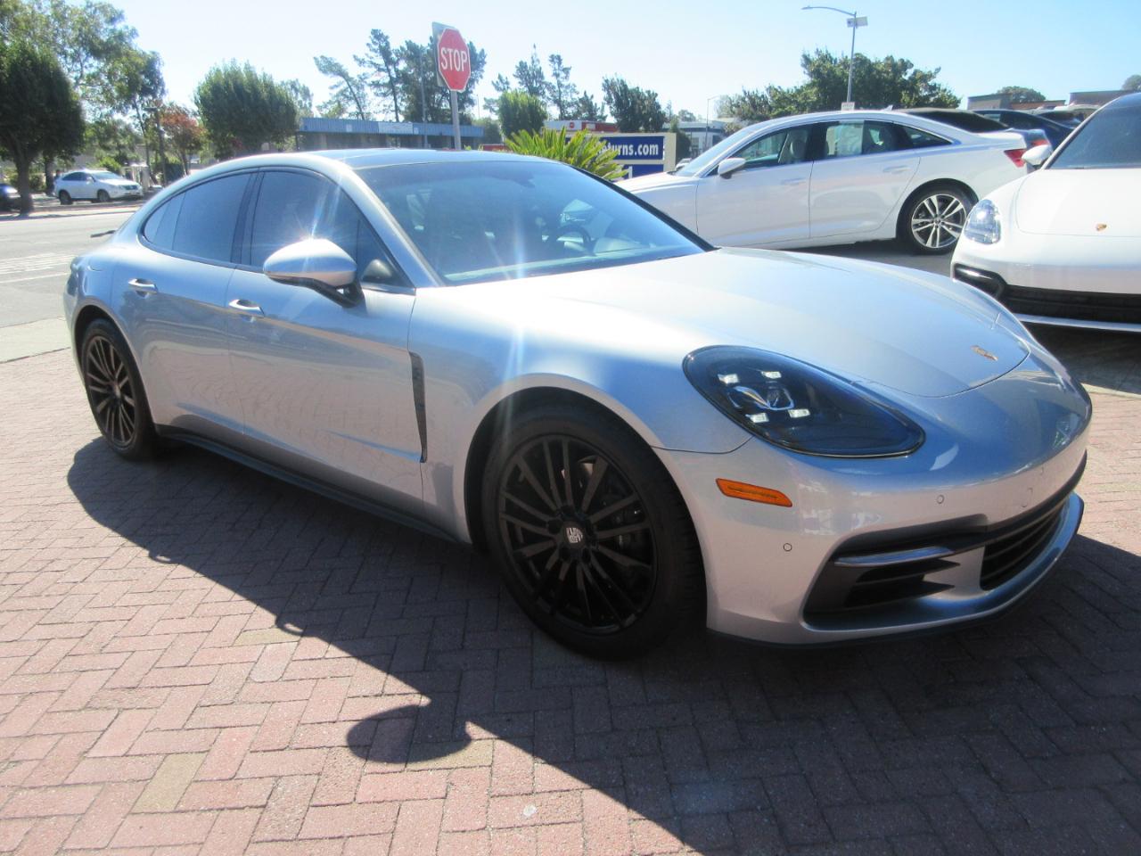 Porsche Panamera  2019