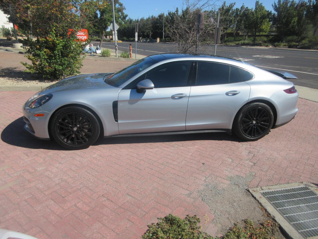 Porsche Panamera  2019