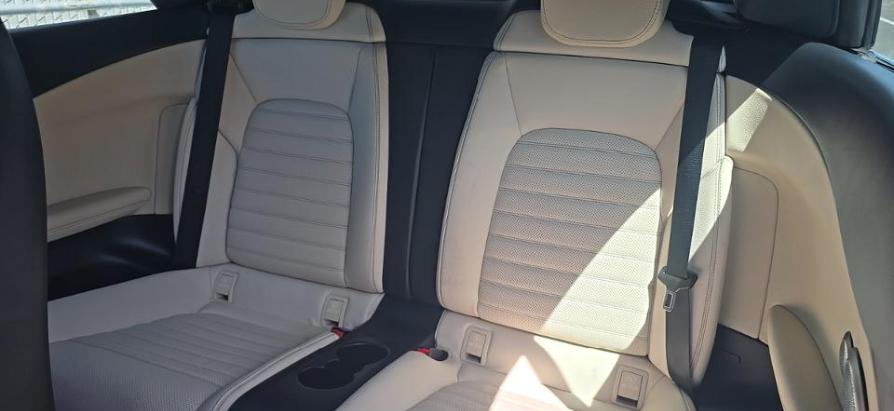 Mercedes-Benz C300  2020