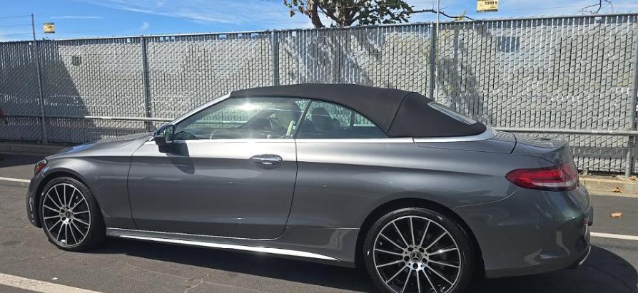 Mercedes-Benz C300  2020