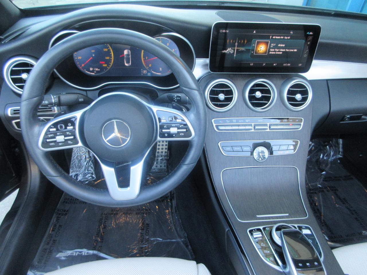 Mercedes-Benz C300  2020