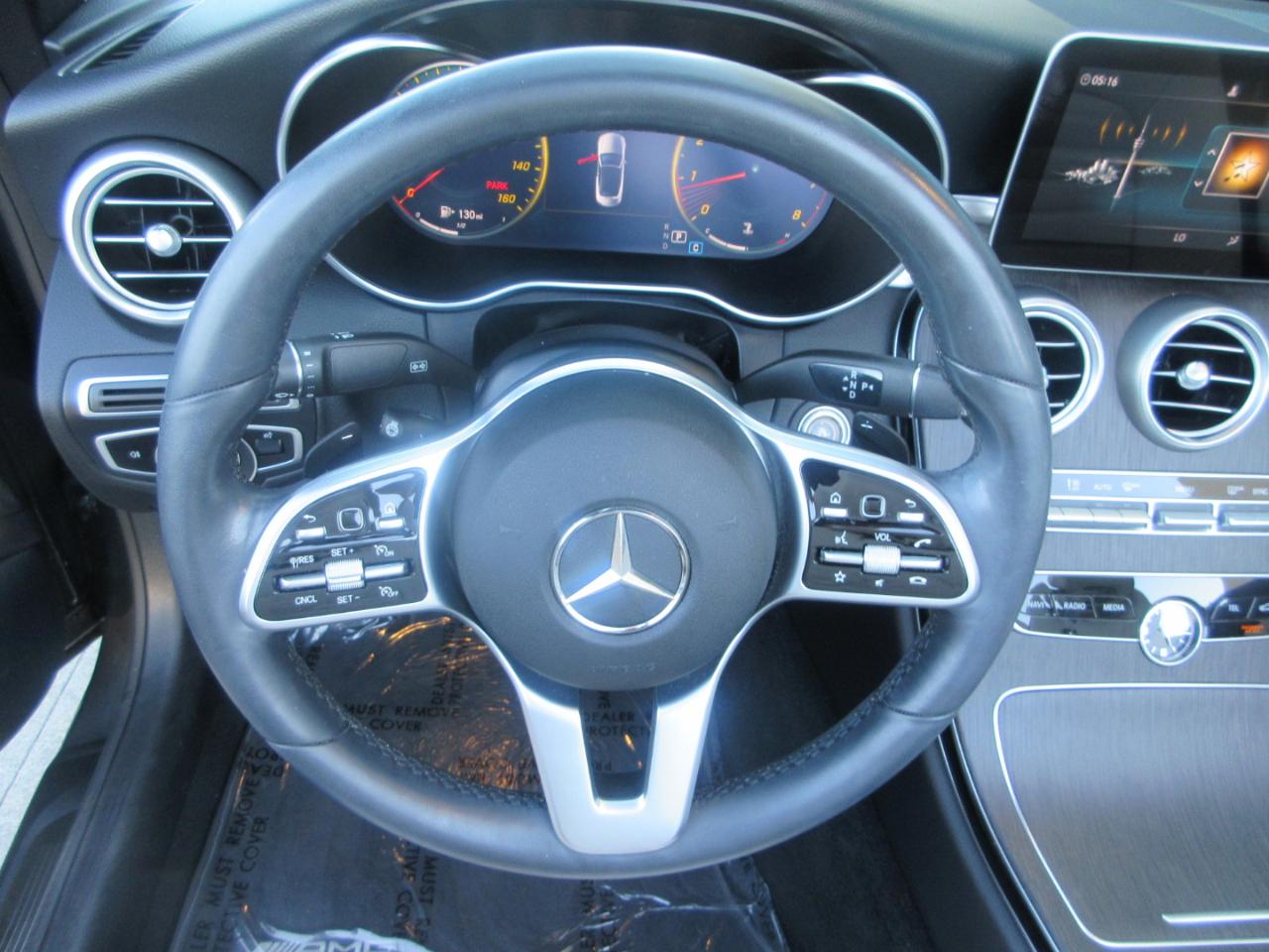 Mercedes-Benz C300  2020