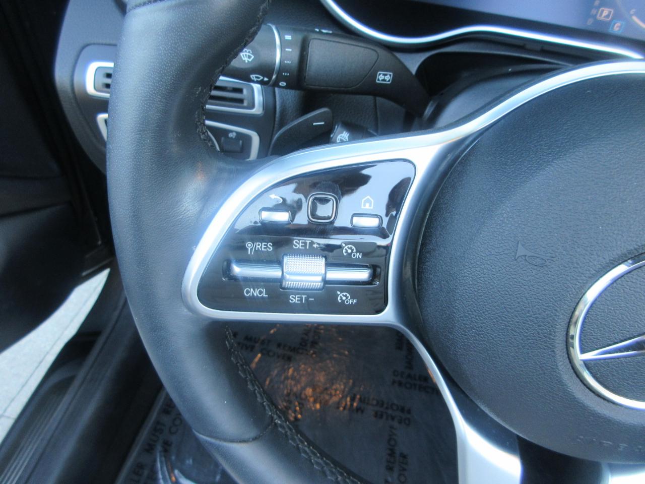 Mercedes-Benz C300  2020