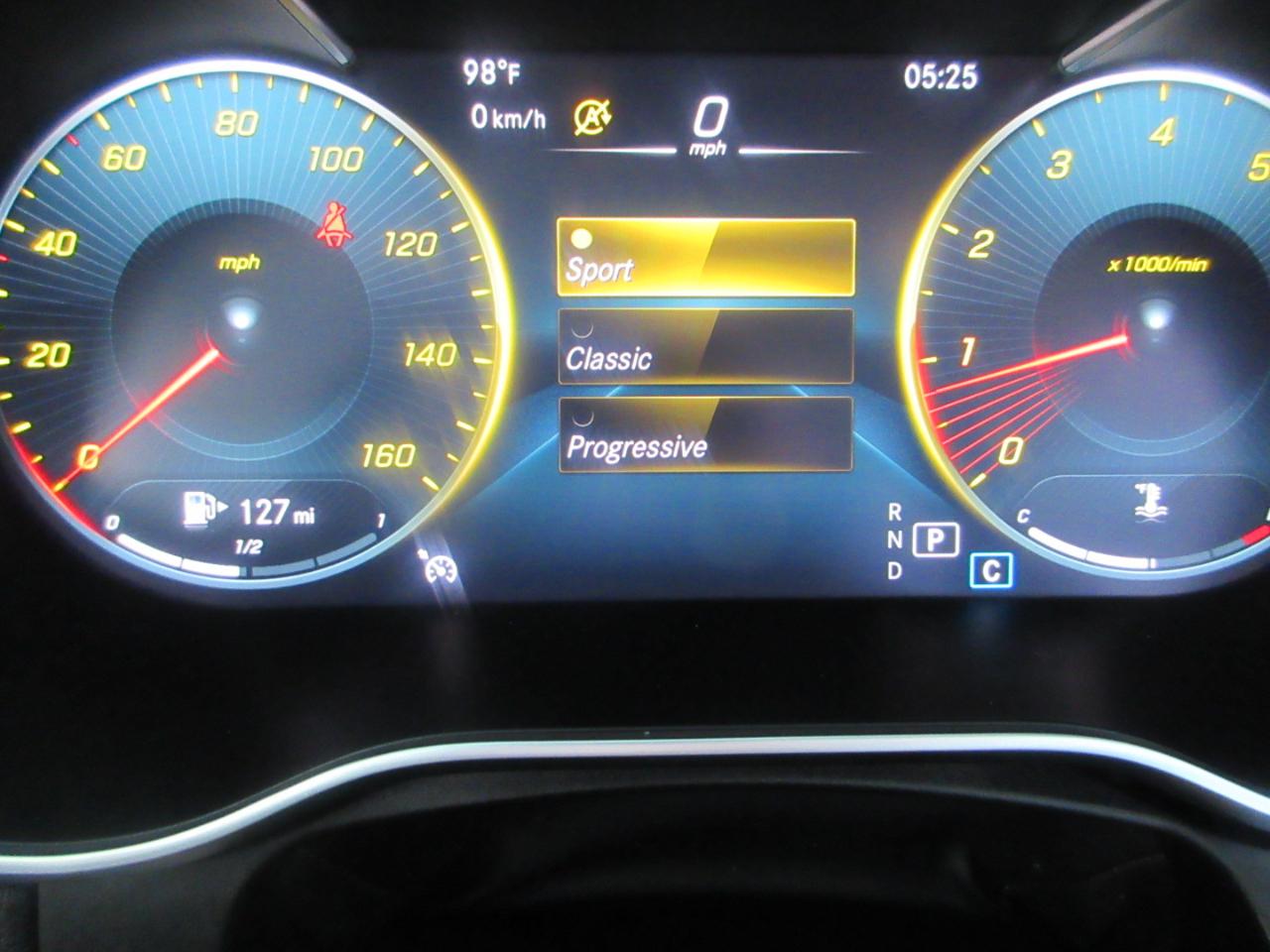 Mercedes-Benz C300  2020