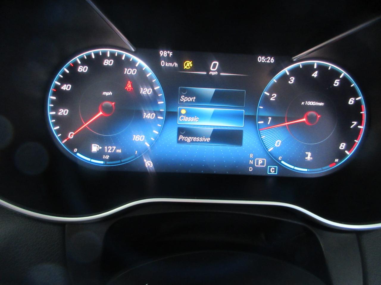 Mercedes-Benz C300  2020