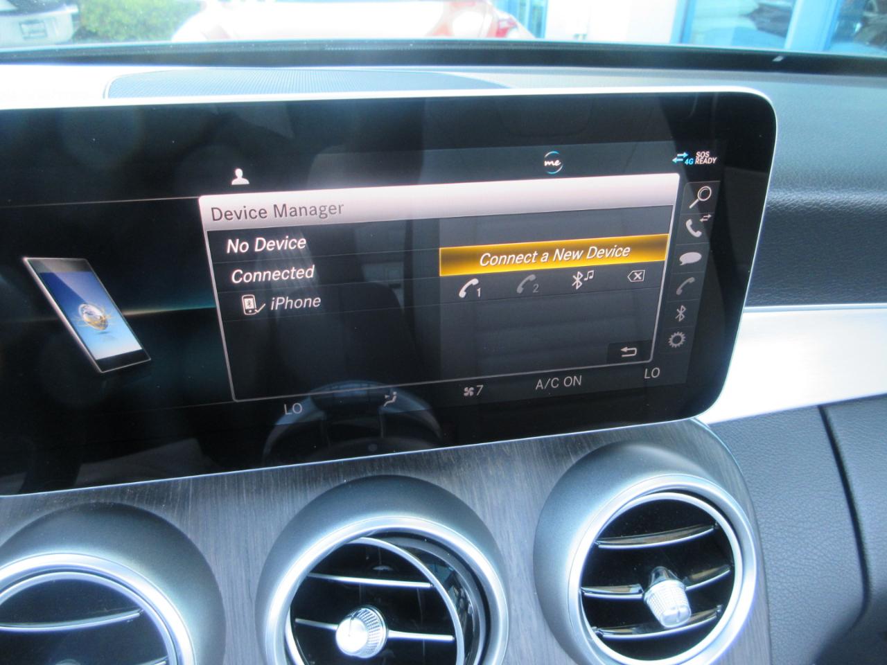 Mercedes-Benz C300  2020