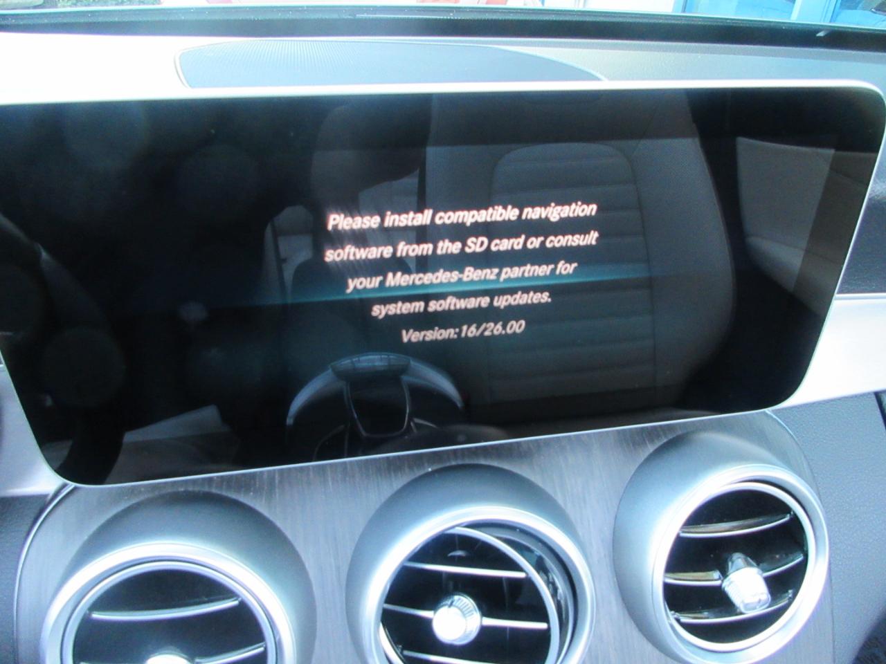 Mercedes-Benz C300  2020