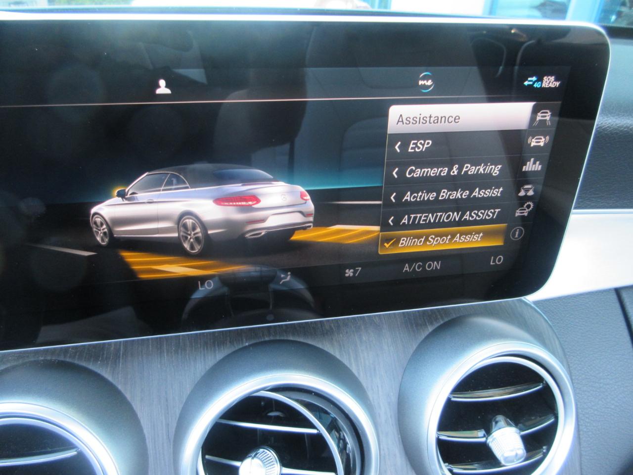 Mercedes-Benz C300  2020