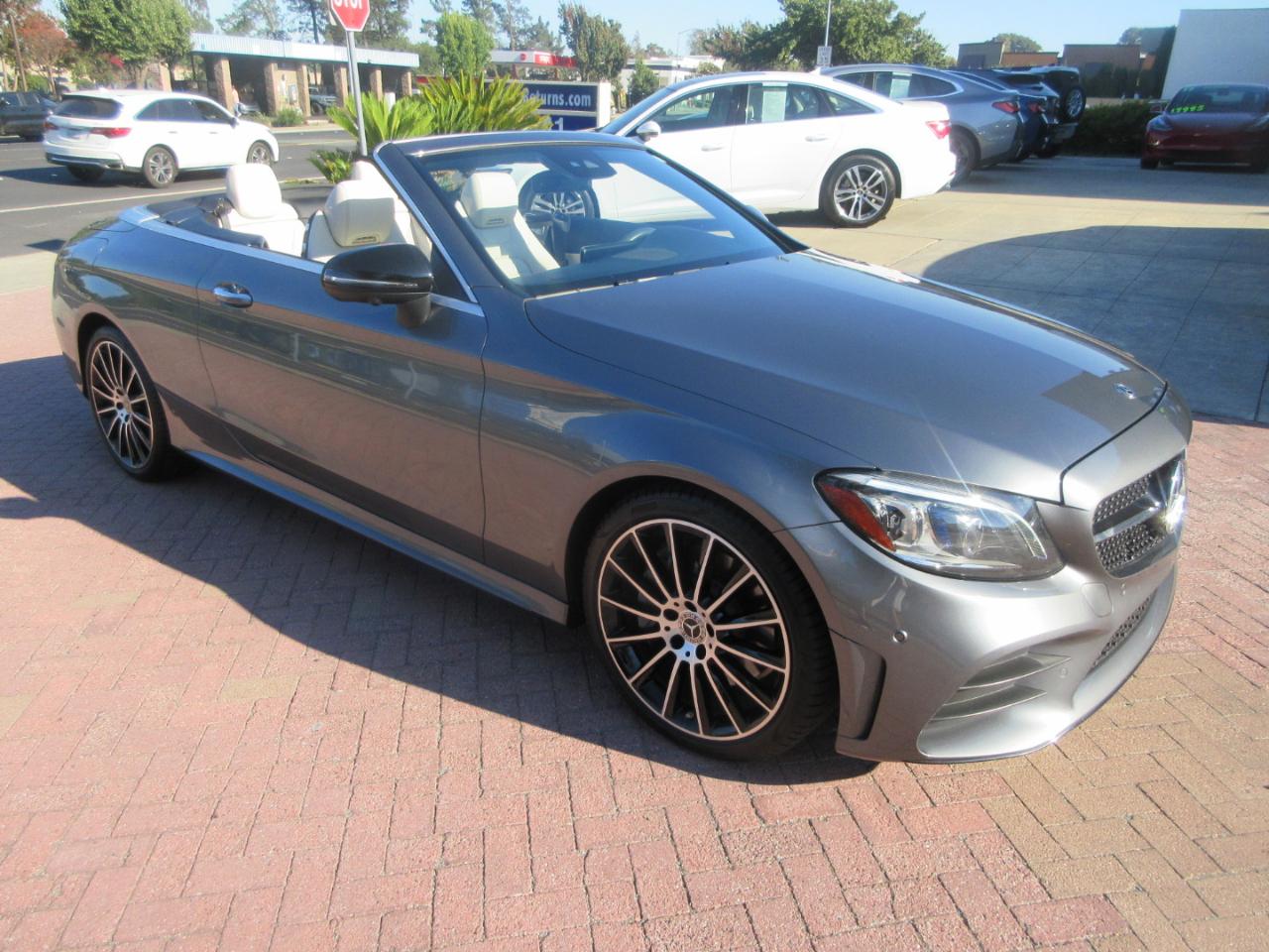 Mercedes-Benz C300  2020