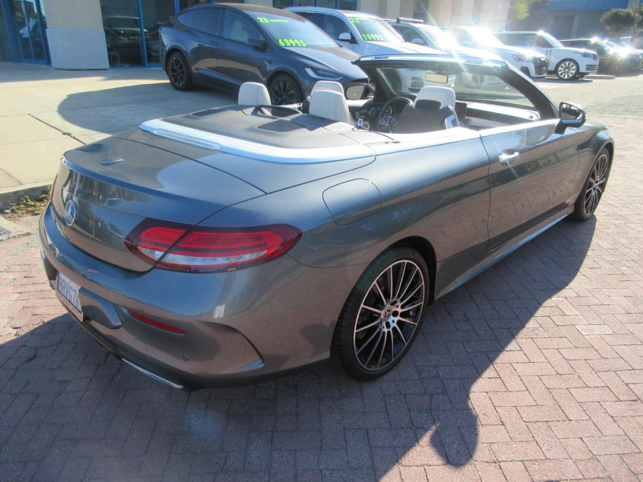 Mercedes-Benz C300  2020