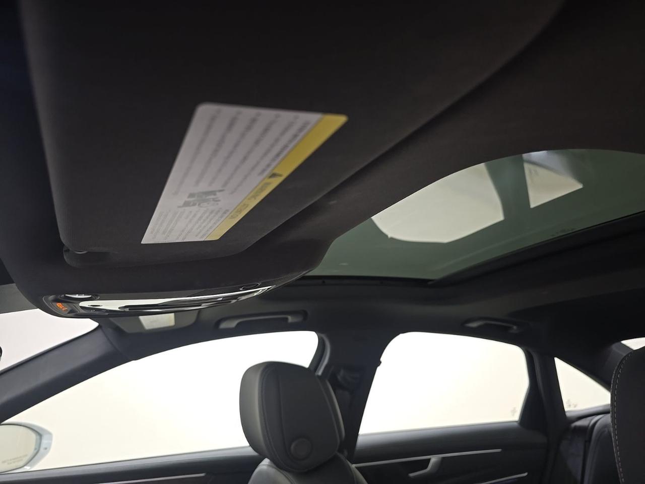 Audi A6 Sedan Premium 45 TFSI quattro 2023