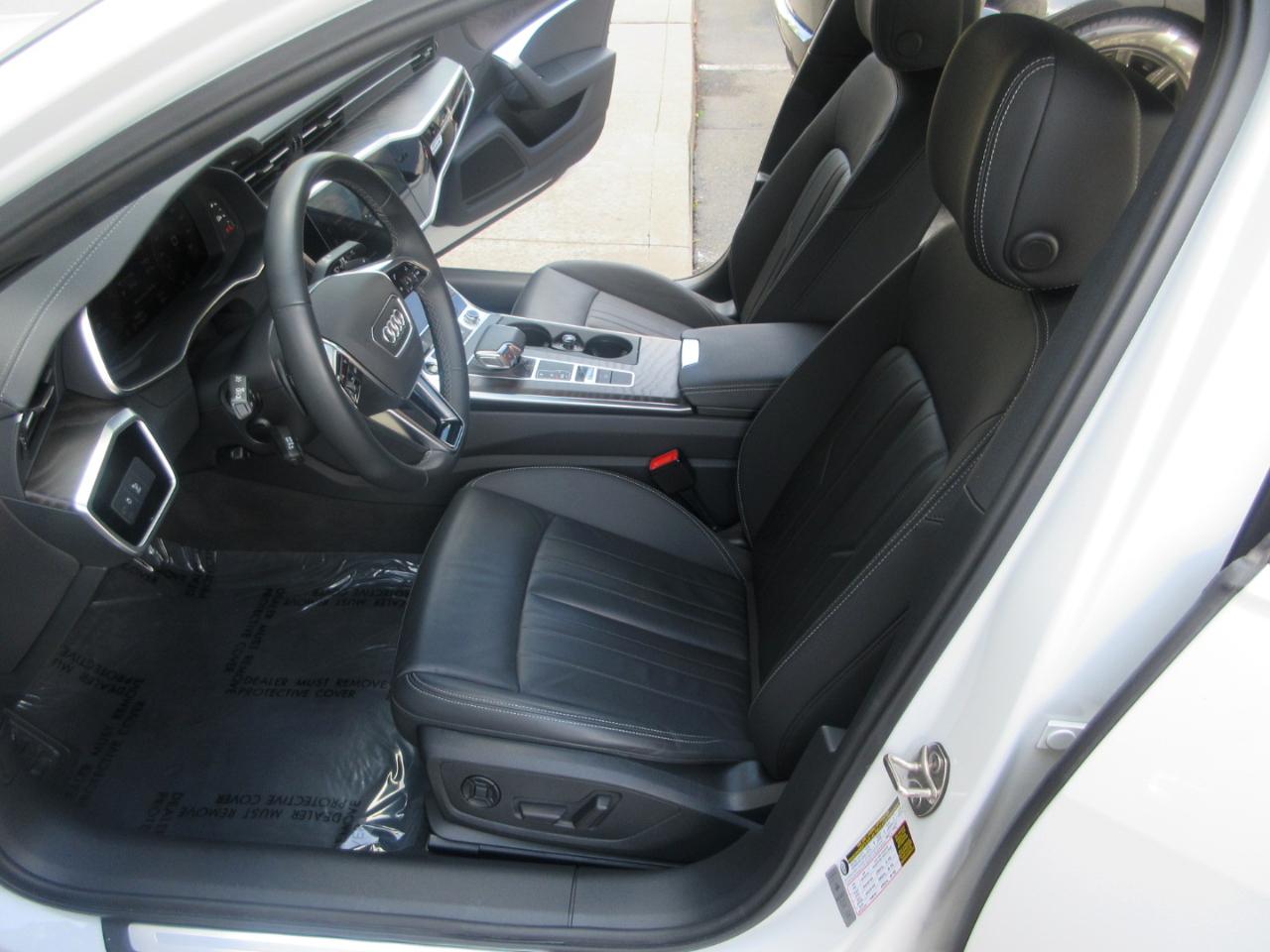 Audi A6 Sedan  2023