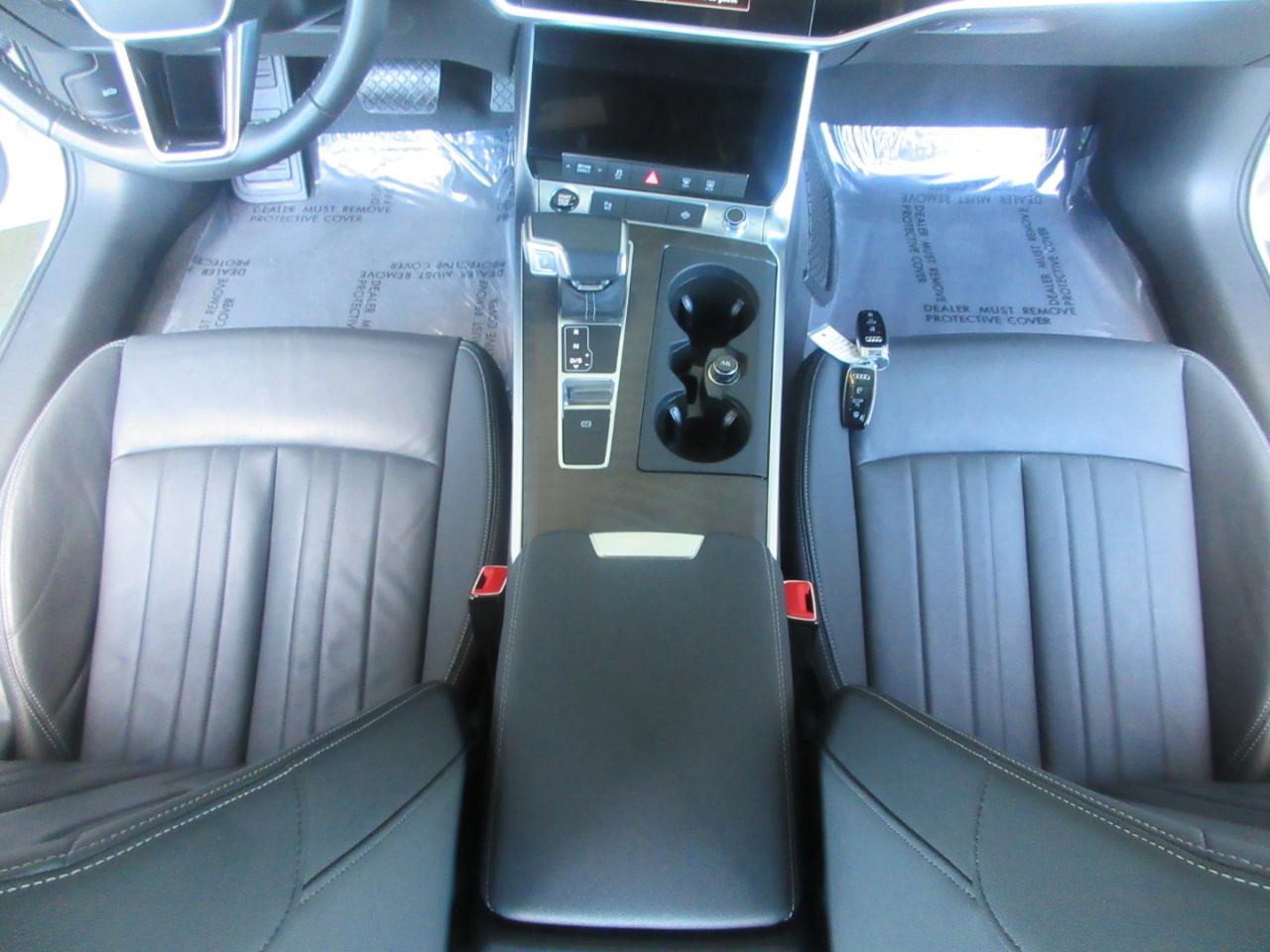 Audi A6 Sedan  2023