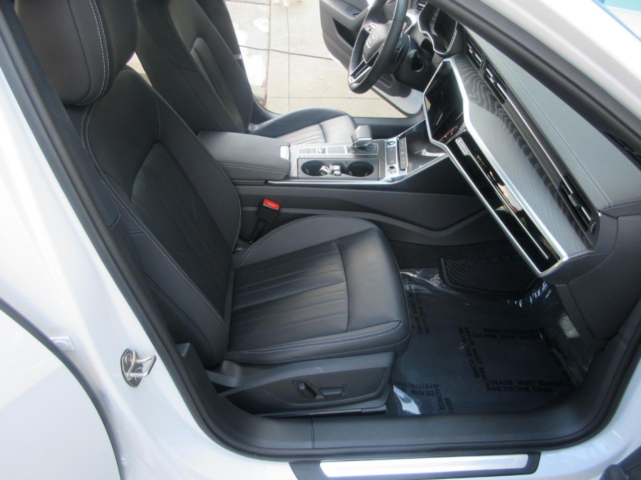 Audi A6 Sedan  2023