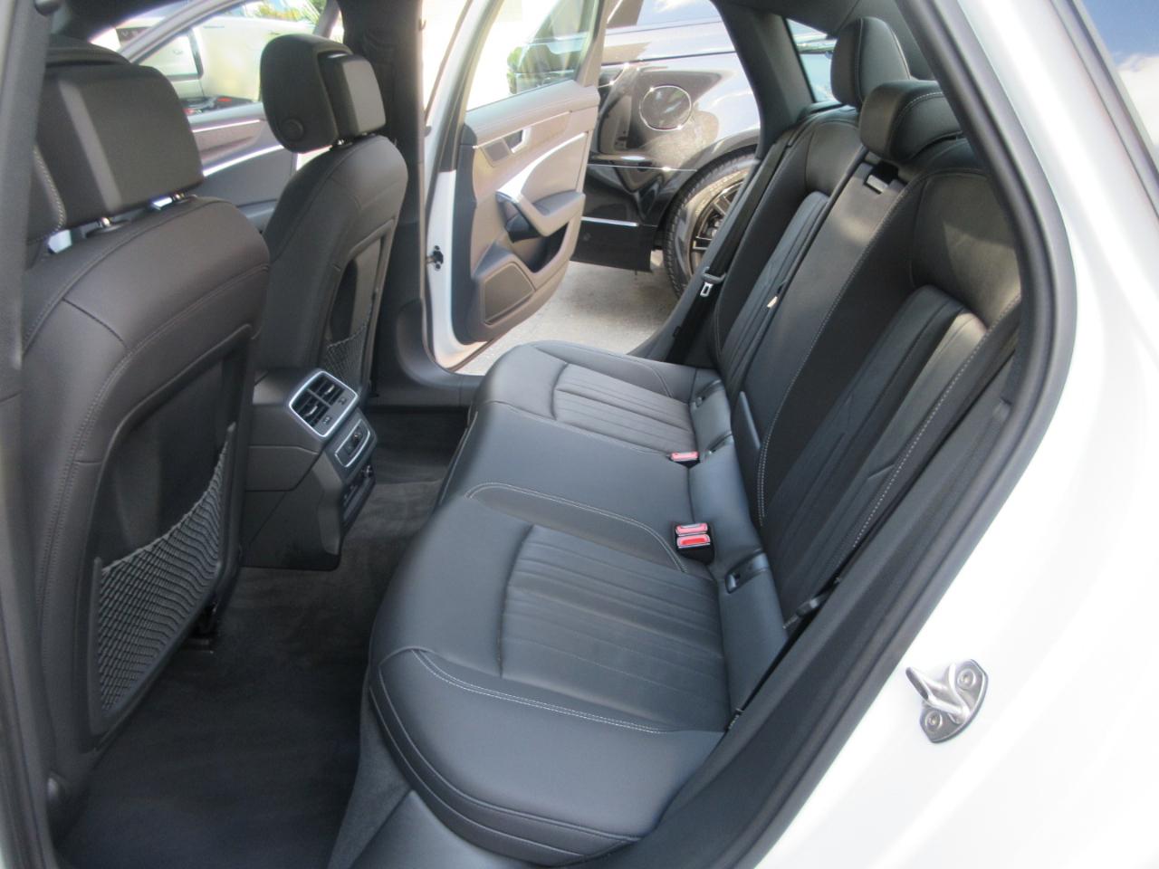Audi A6 Sedan  2023