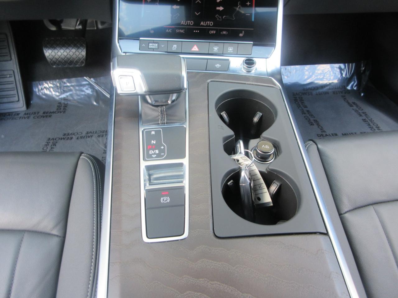 Audi A6 Sedan  2023