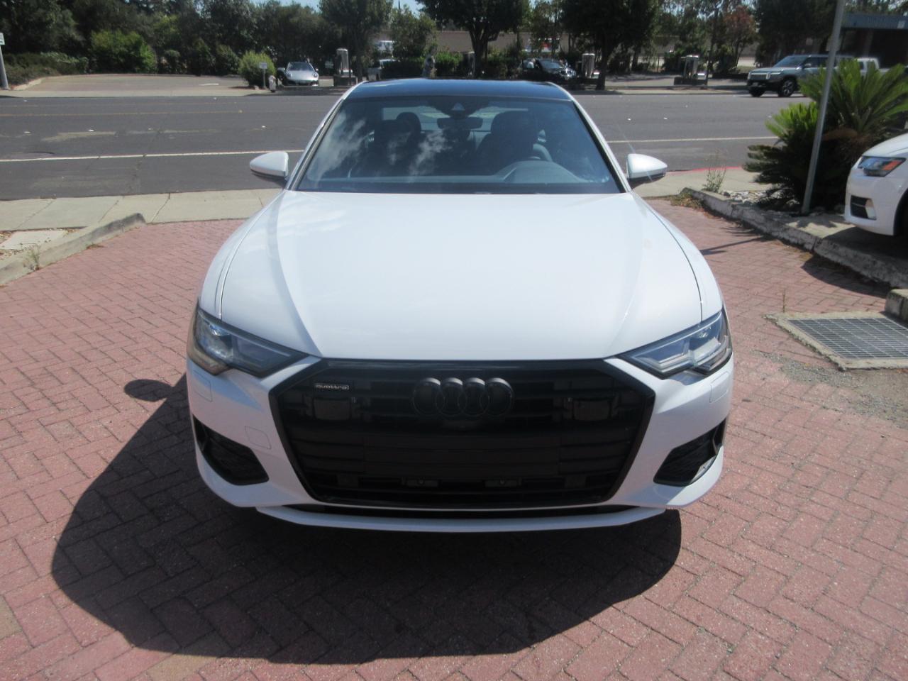 Audi A6 Sedan  2023
