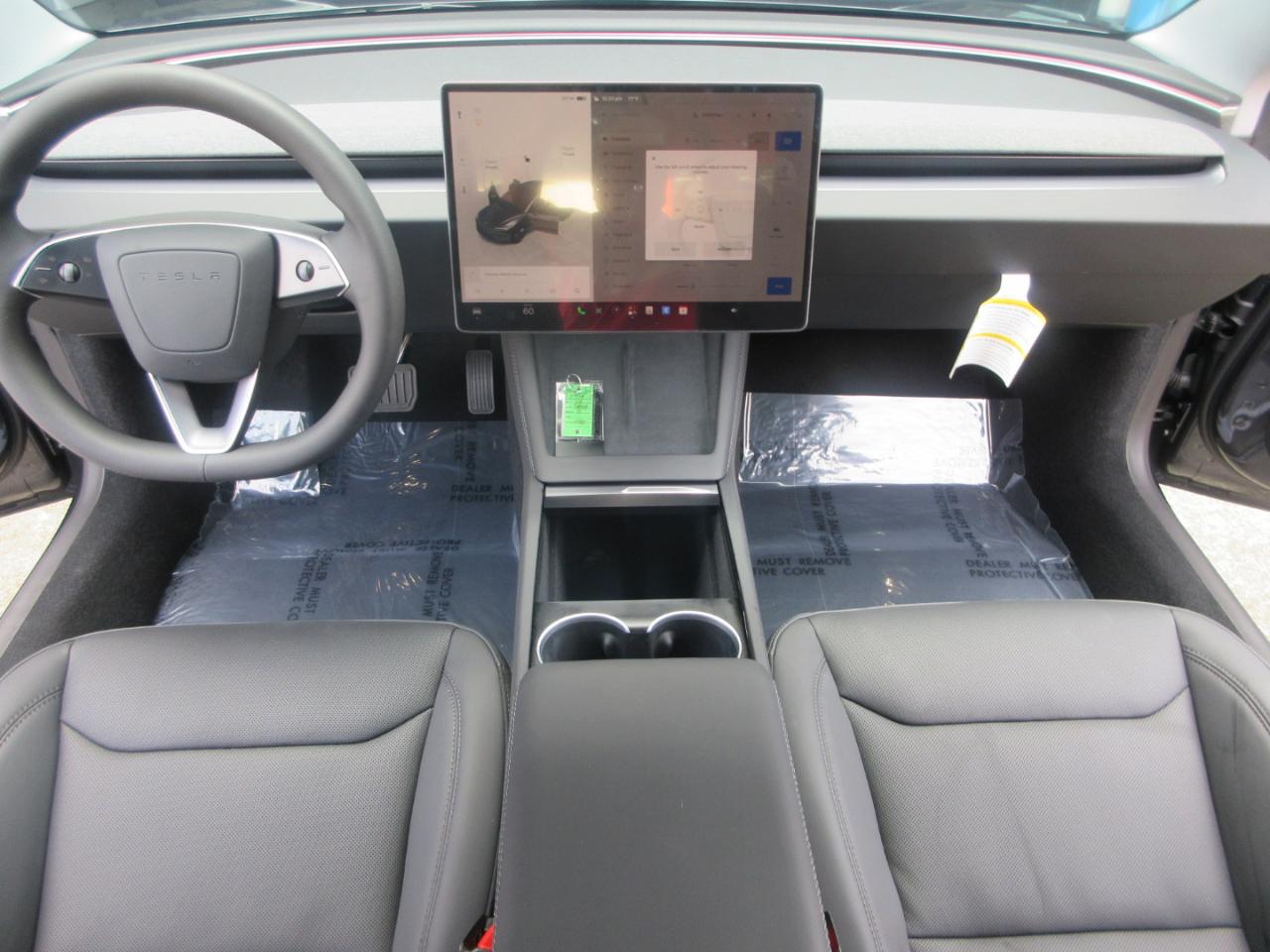 Tesla Model 3  2024