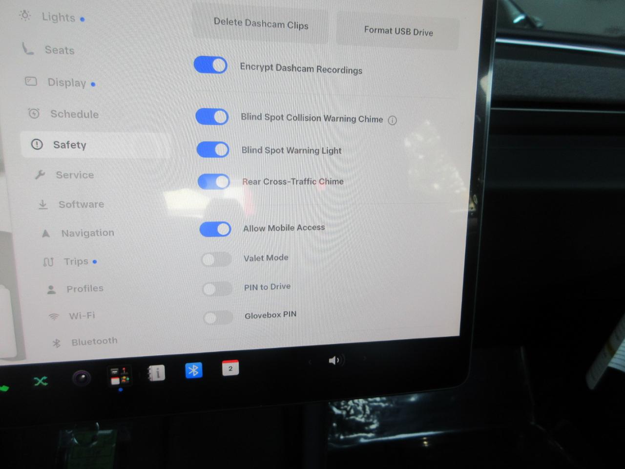 Tesla Model 3  2024