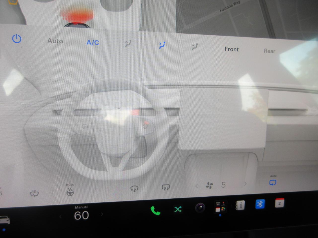 Tesla Model 3  2024