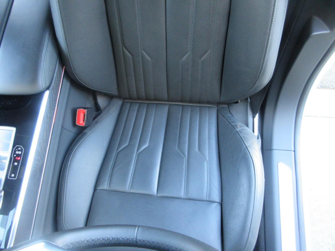 Audi A8 L  2025