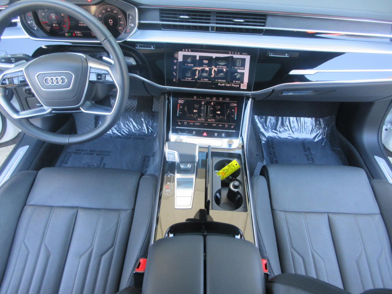 Audi A8 L  2025