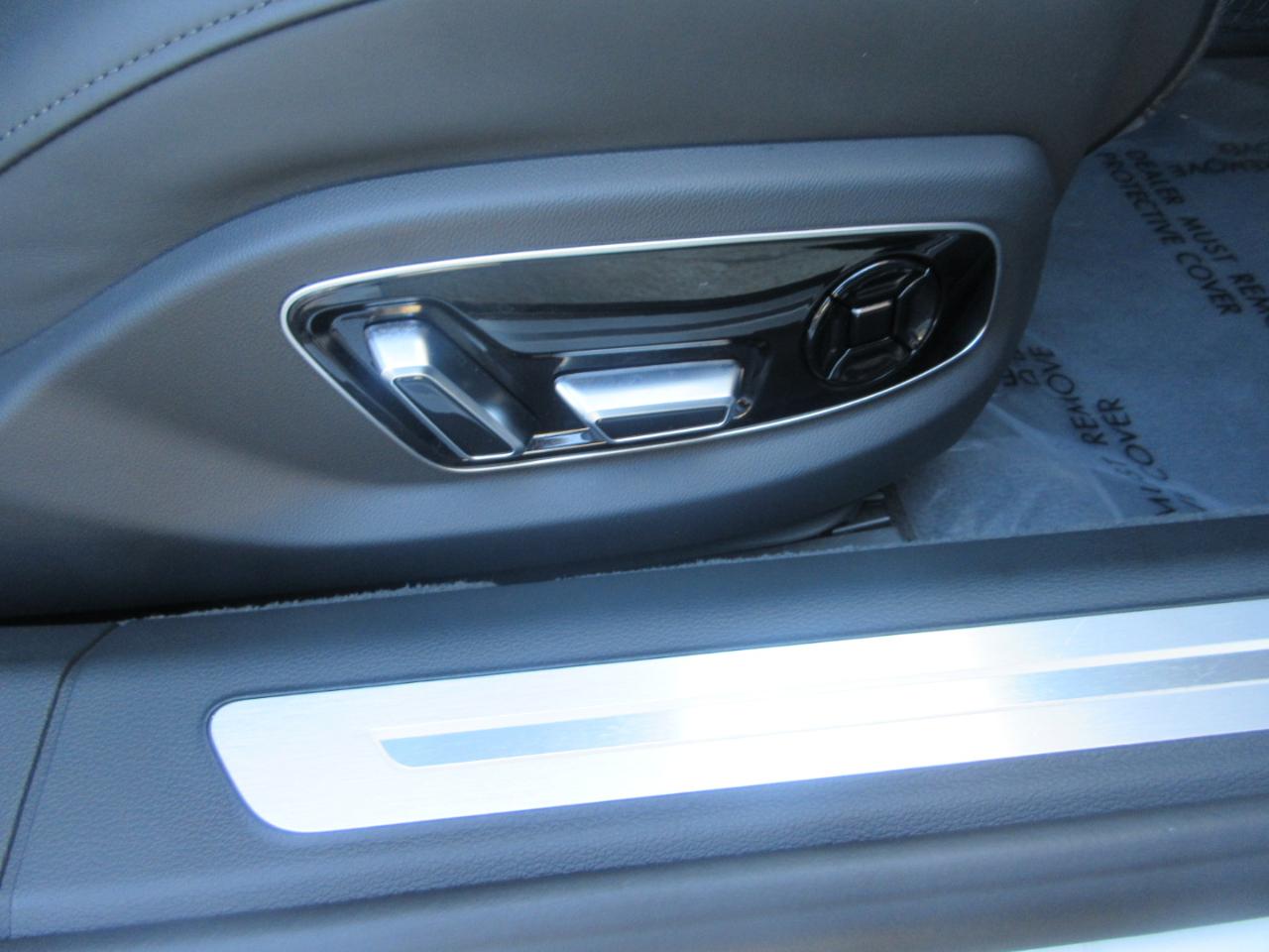 Audi A8 L  2025