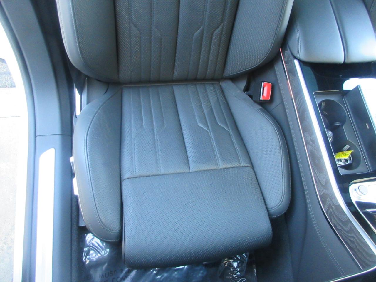 Audi A8 L  2025