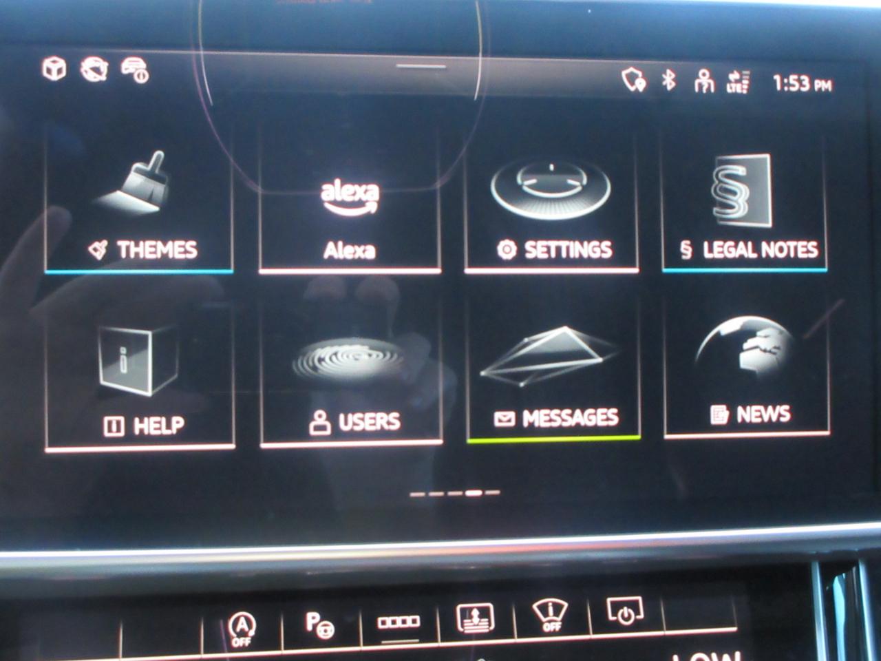 Audi A8 L  2025