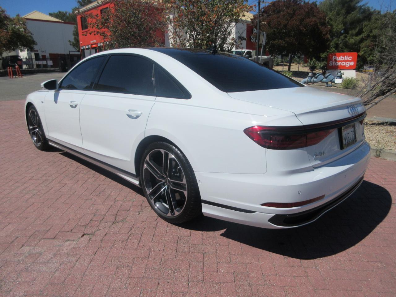 Audi A8 L  2025