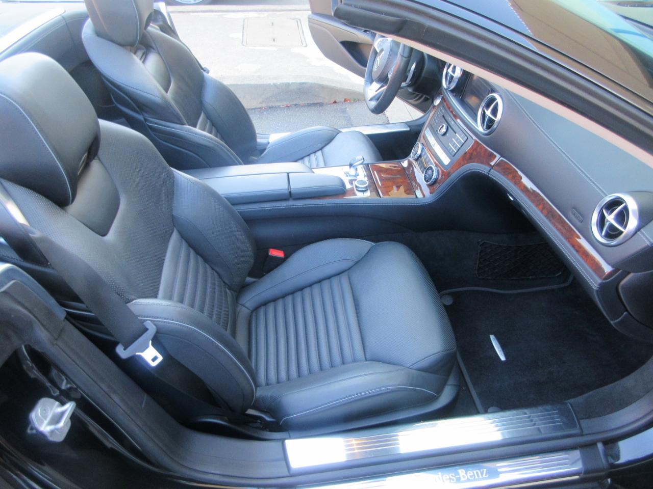 Mercedes-Benz SL  2017