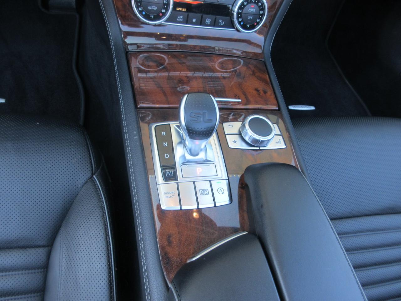 Mercedes-Benz SL  2017