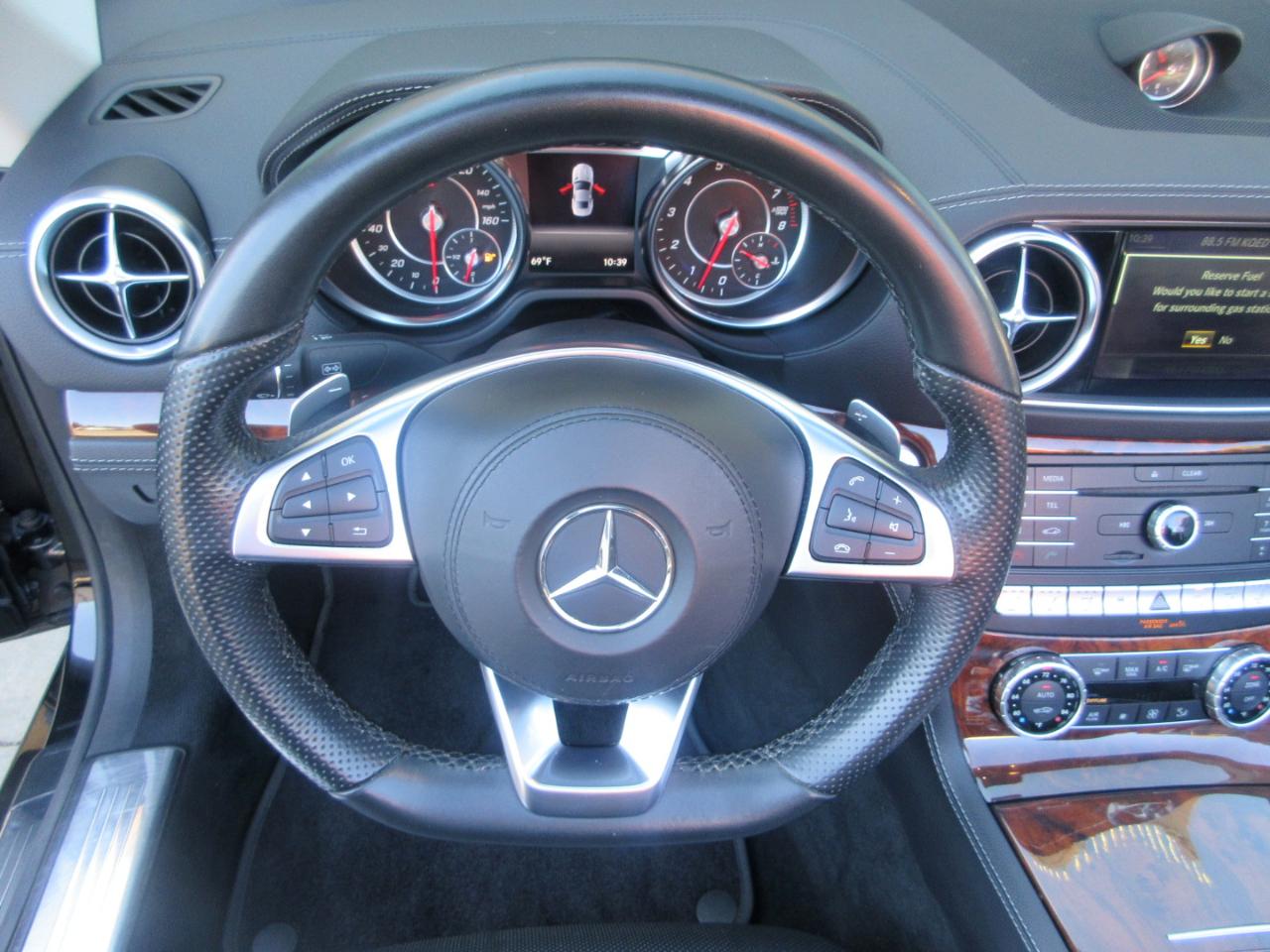 Mercedes-Benz SL  2017