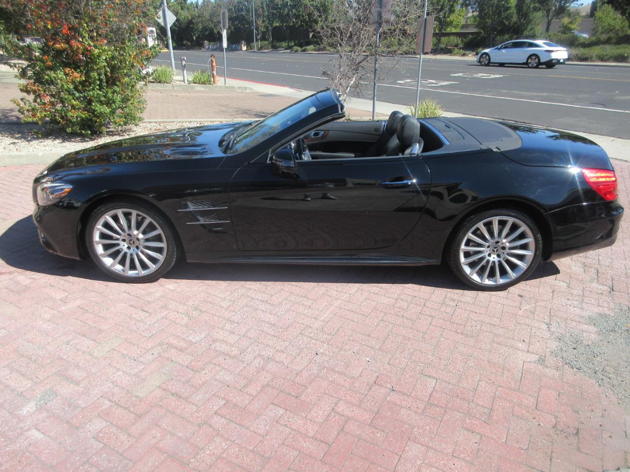 Mercedes-Benz SL  2017