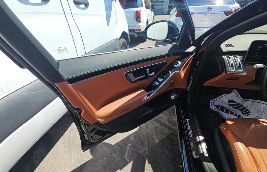 Mercedes-Benz S500  2023