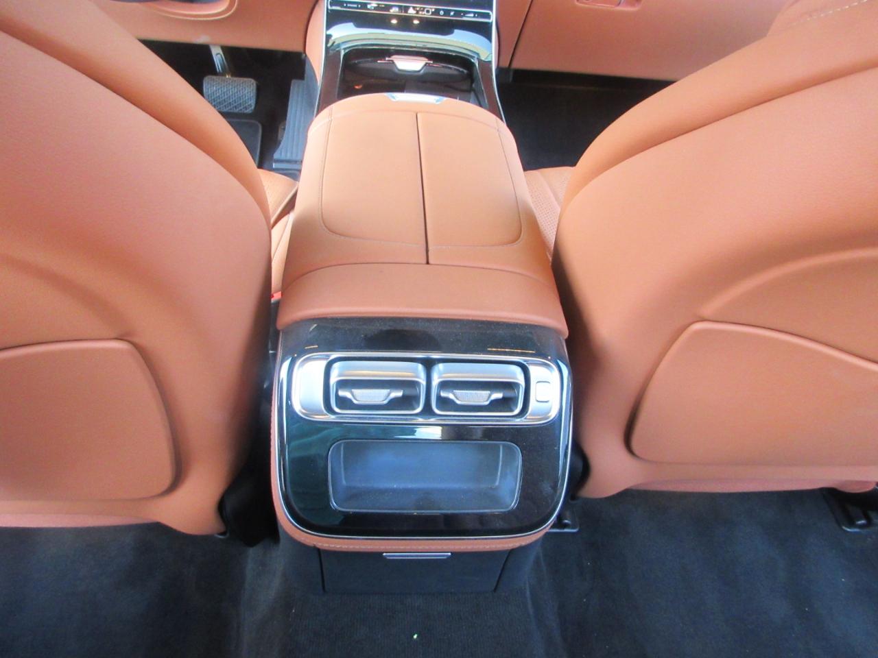 Mercedes-Benz S500  2023
