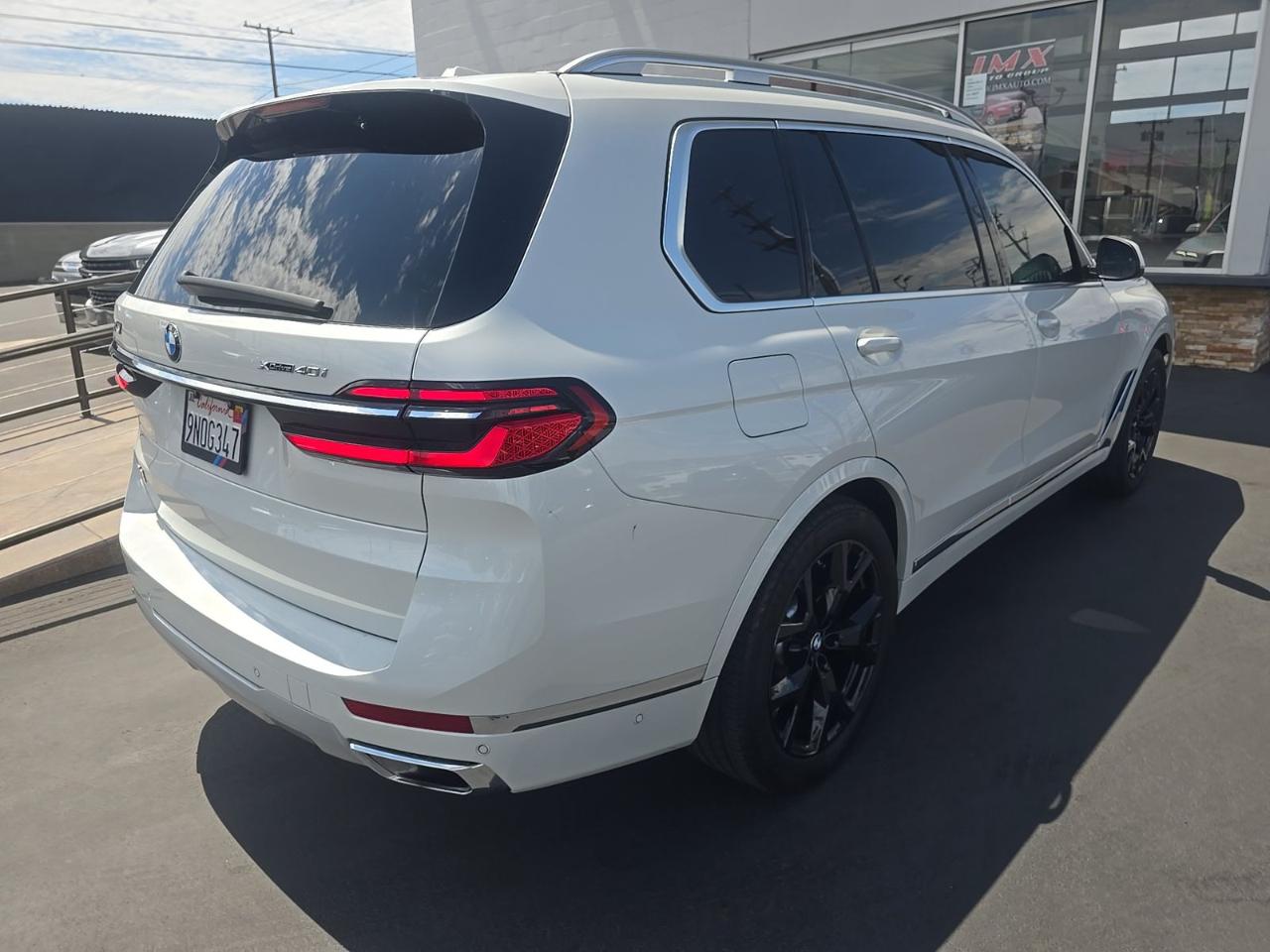 BMW X7  2025
