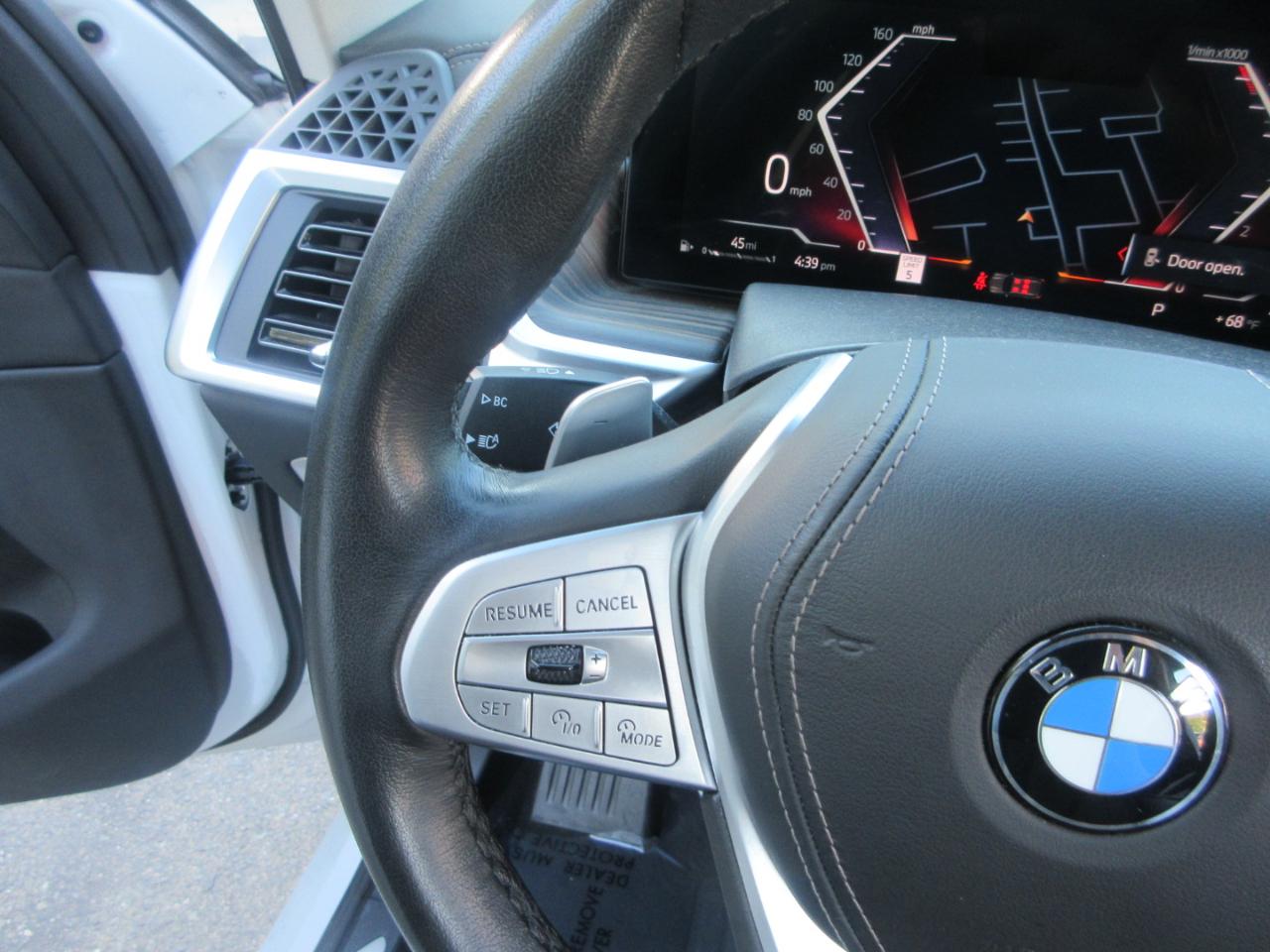 BMW X7  2025
