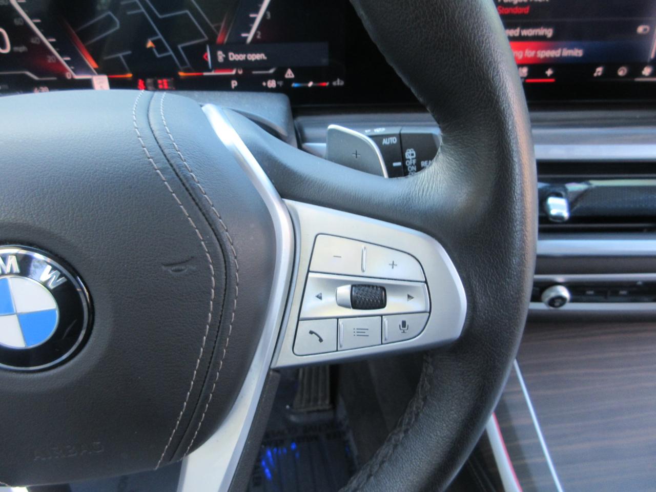 BMW X7  2025