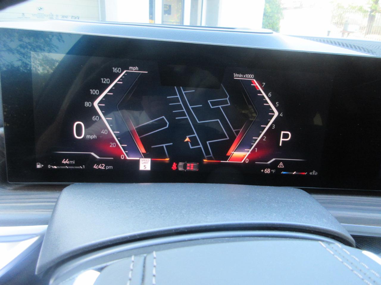 BMW X7  2025