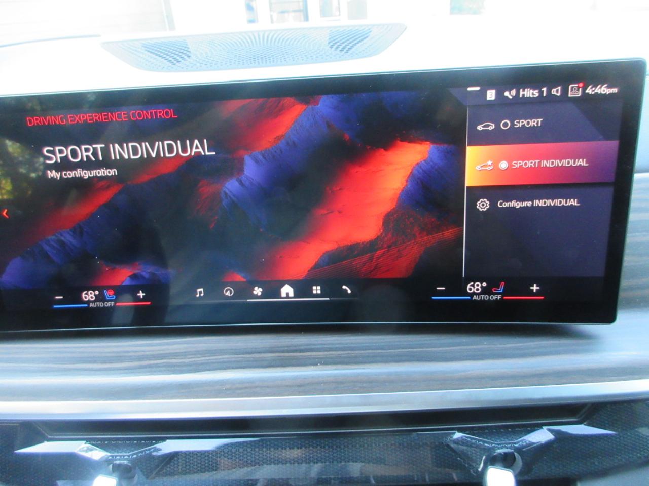 BMW X7  2025