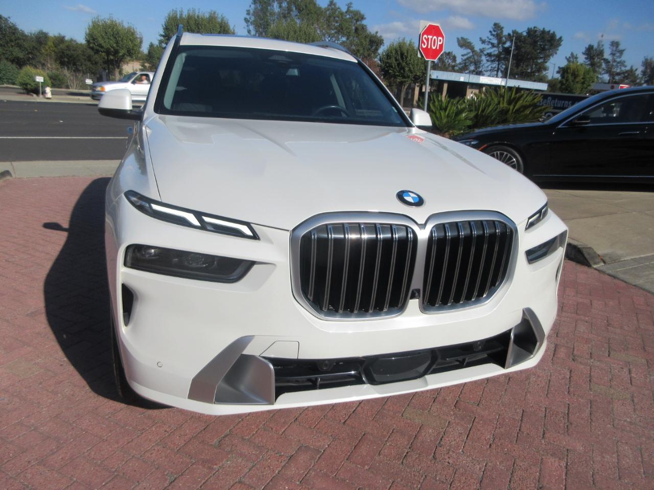 BMW X7  2025