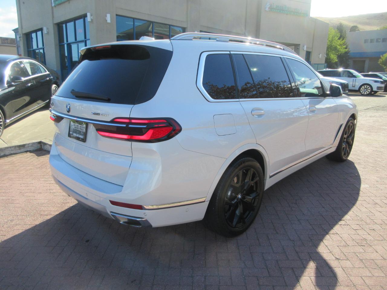 BMW X7  2025