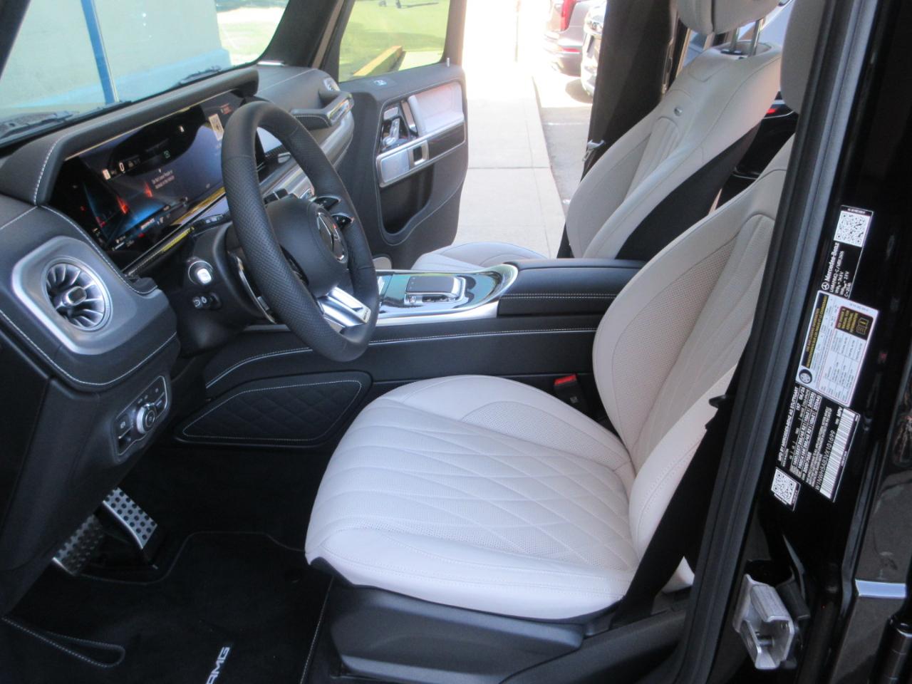 Mercedes-Benz G63  2027