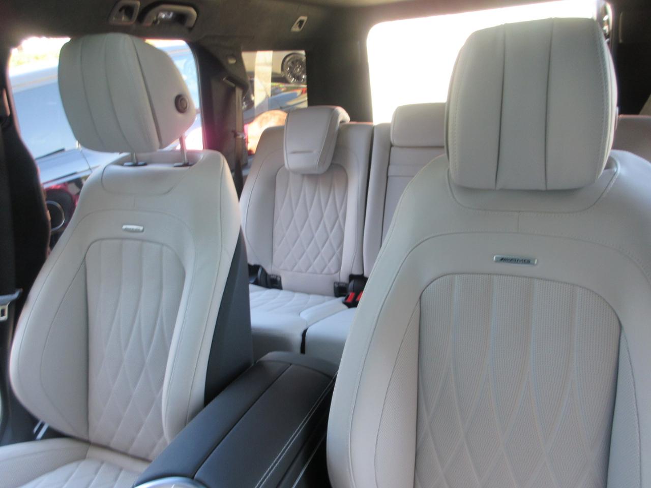 Mercedes-Benz G63  2027