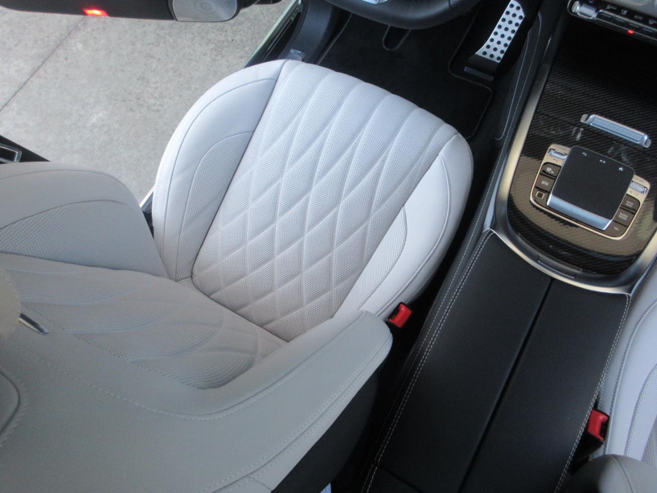 Mercedes-Benz G63  2027