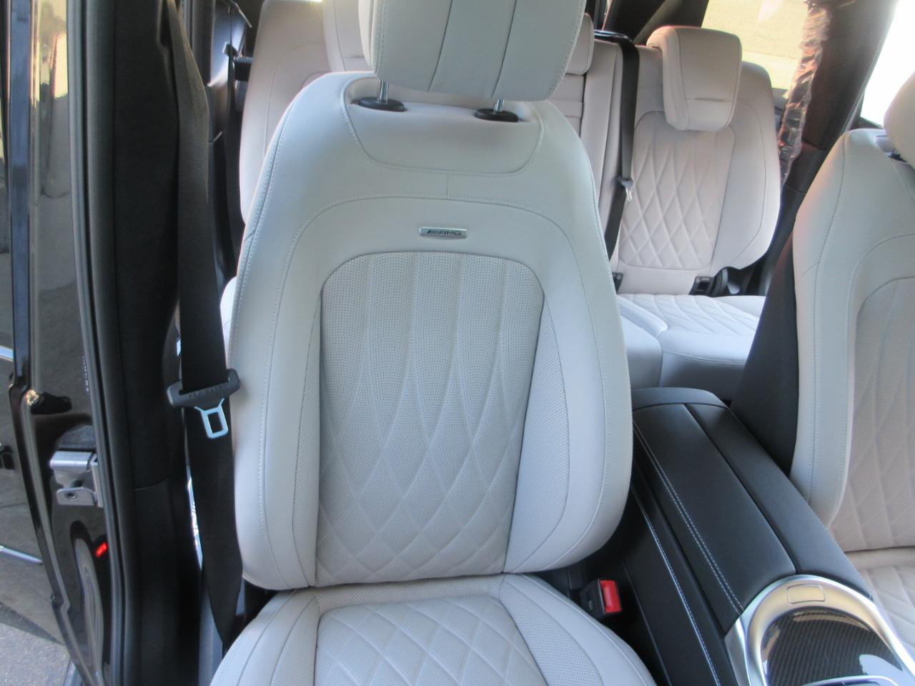 Mercedes-Benz G63  2027