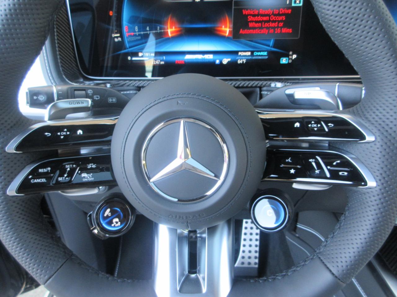 Mercedes-Benz G63  2027